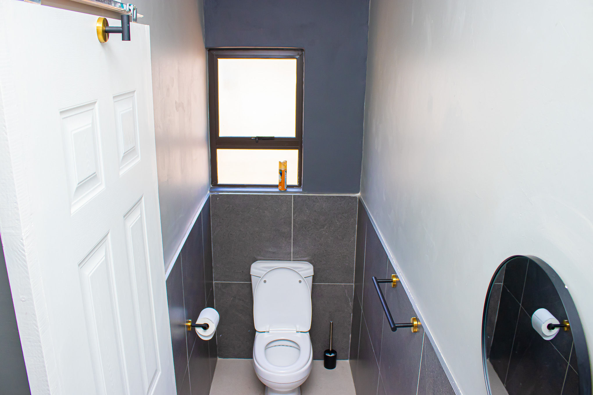 Room 7 Image